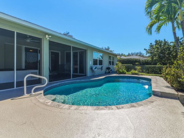 9261 Pittsburgh Blvd, Fort Myers, FL 33967