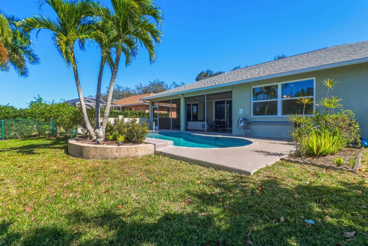 9261 Pittsburgh Blvd, Fort Myers, FL 33967 Photo