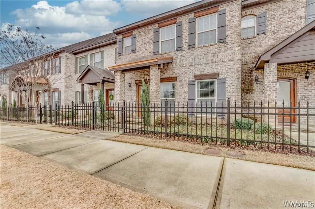 2150 3rd Court, Unit 306, Tuscaloosa, AL 35401 Main Photo