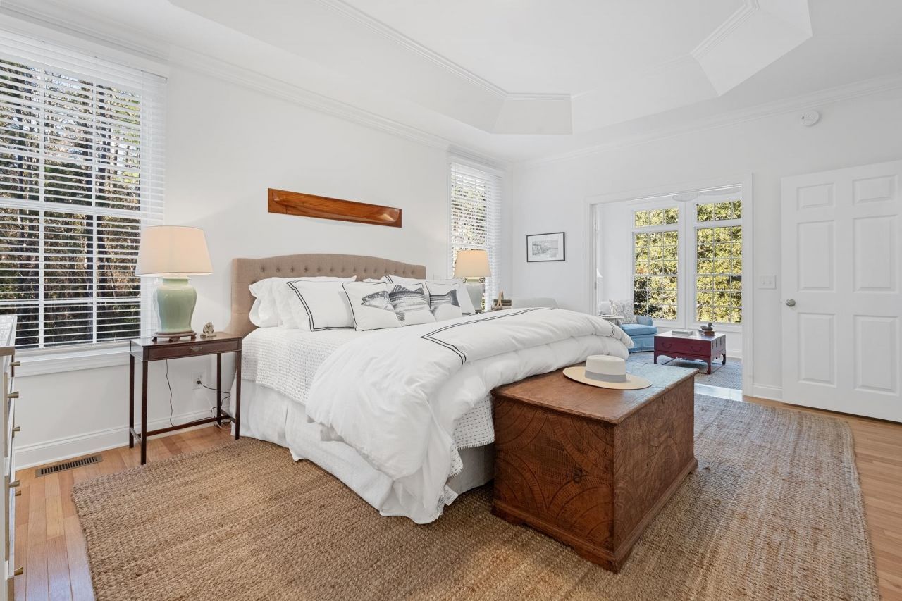 54 Brandon Way  Photo 17