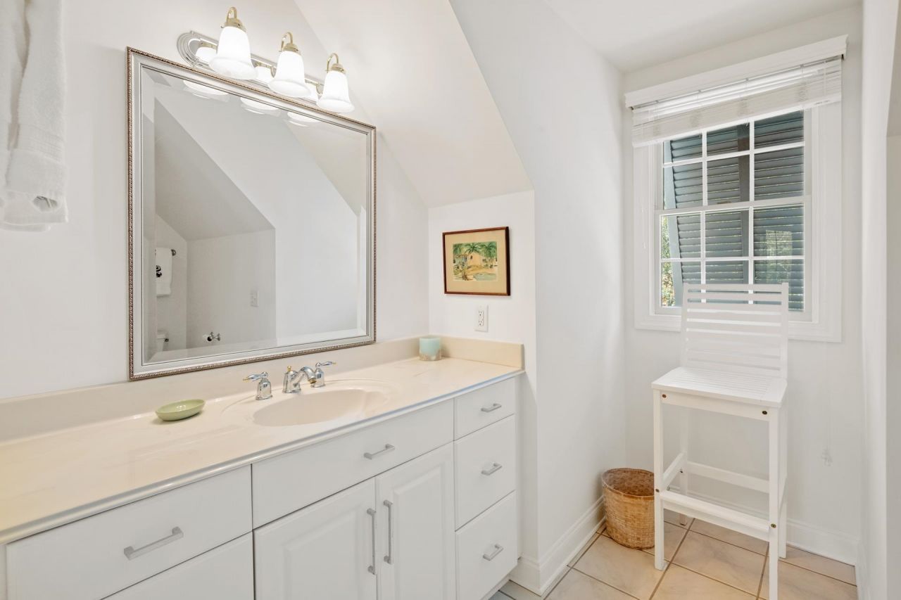 54 Brandon Way  Photo 27