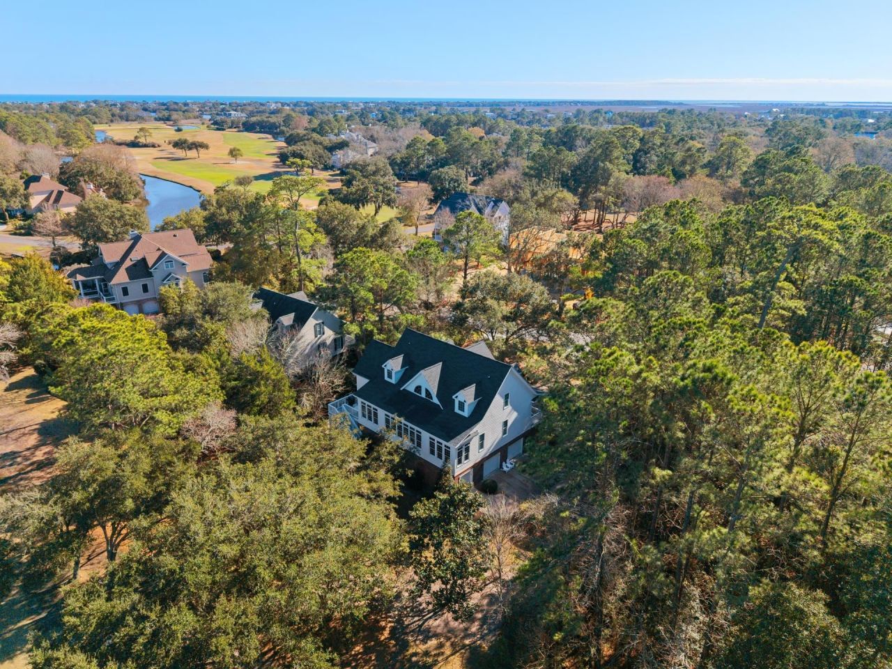 54 Brandon Way  Photo 38