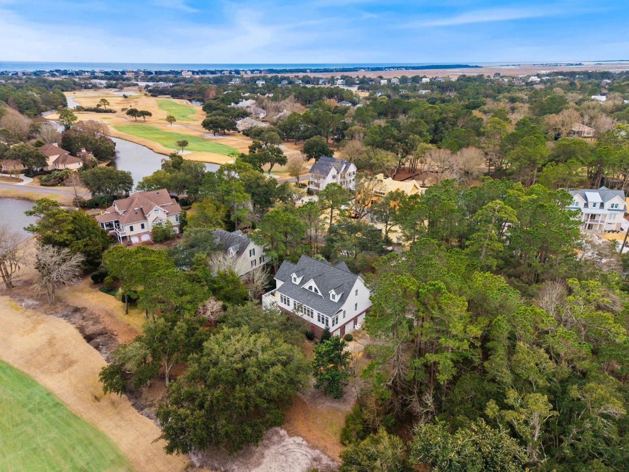 54 Brandon Way  Photo 5