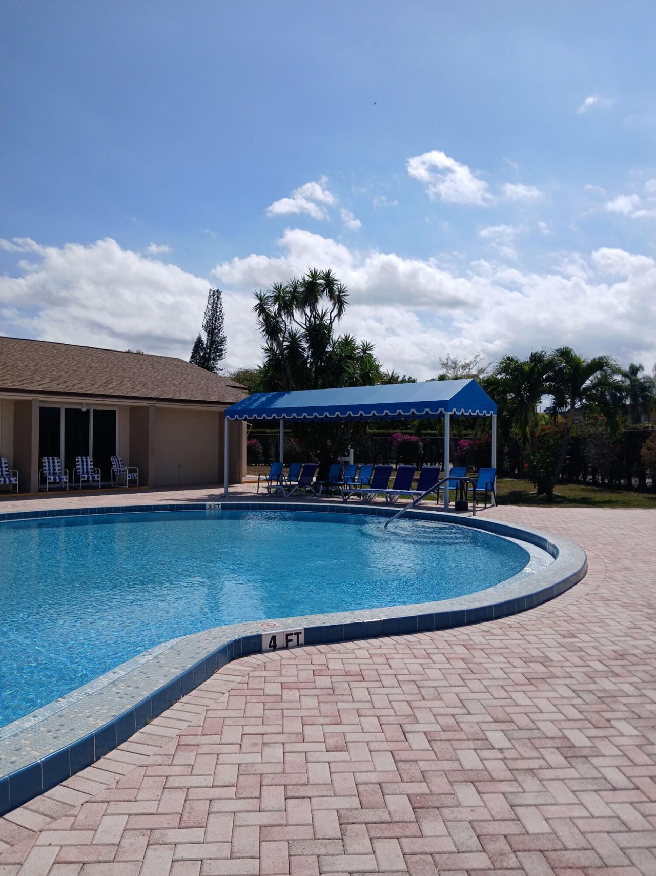 721 Lori Drive, Unit 309, Palm Springs, FL 33461 Photo