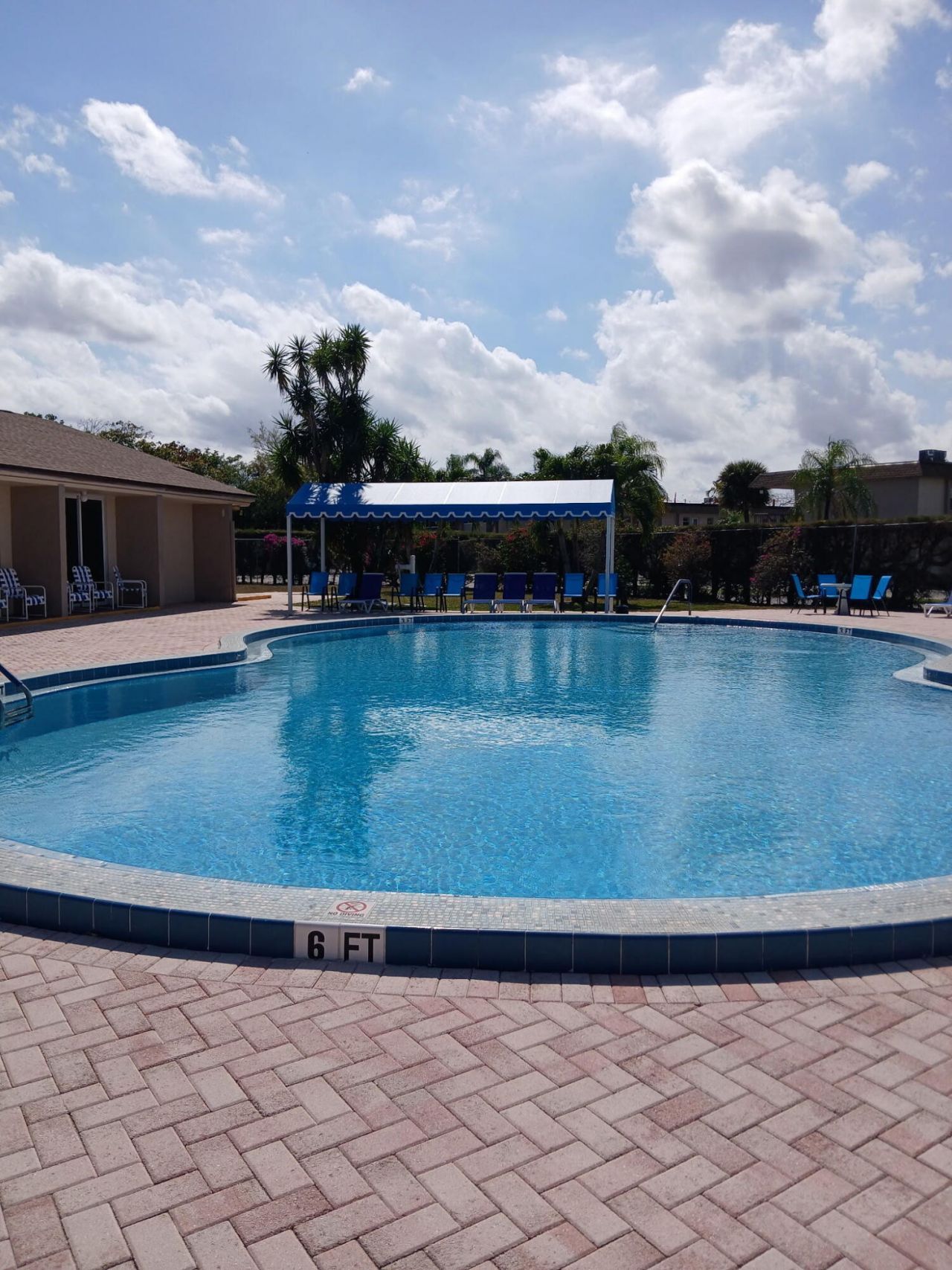 721 Lori Drive, Unit 309, Palm Springs, FL 33461 Photo