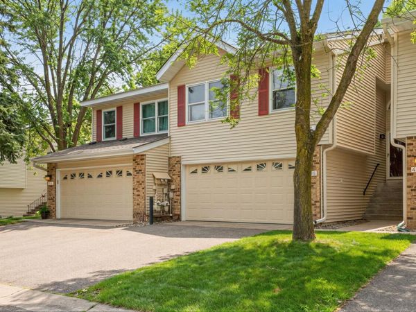 4228 Boulder Ridge Point, Eagan, MN 55122