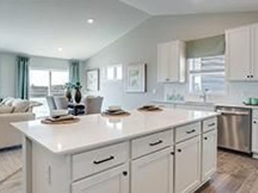 8815 Jorgensen Avenue S, Cottage Grove, MN 55016