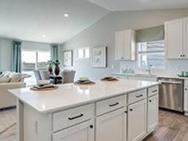 8815 Jorgensen Avenue S, Cottage Grove, MN 55016