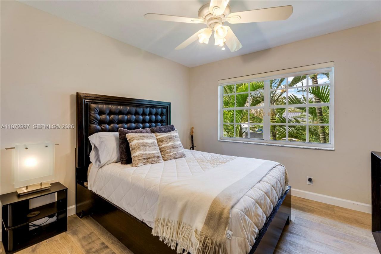 16085 SW 84th Pl , Palmetto Bay, FL 33157 Photo