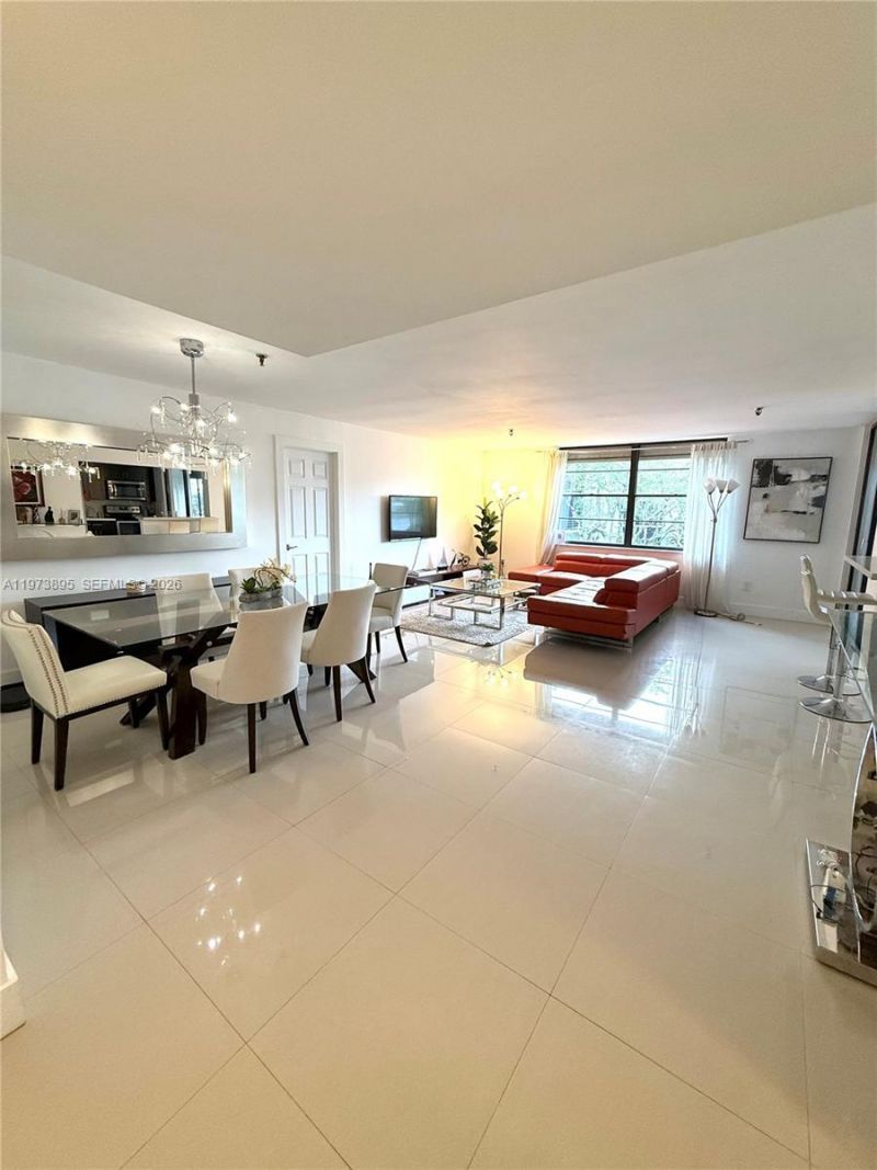 671 NE 195th St, Unit 227-E, Miami, FL 33179 Photo