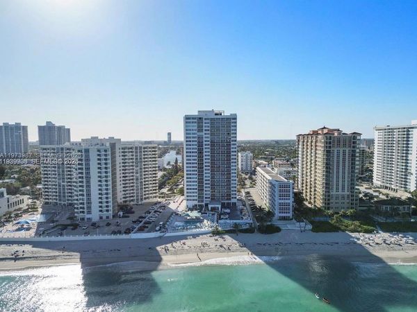 3140 S Ocean Dr , Unit 1812, Hallandale Beach, FL 33009