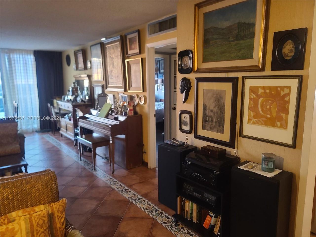 3140 S Ocean Dr , Unit 1812, Hallandale Beach, FL 33009 Photo