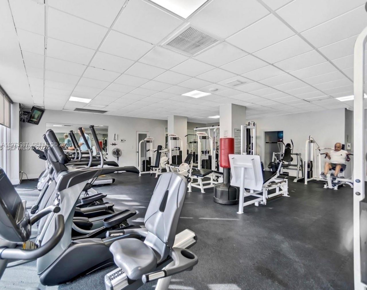 3140 S Ocean Dr , Unit 1812, Hallandale Beach, FL 33009 Photo