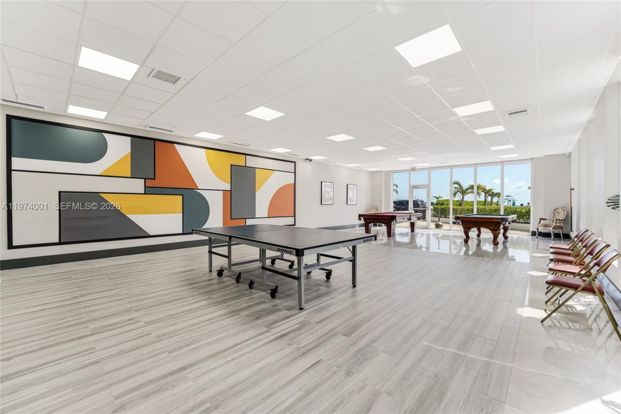 3140 S Ocean Dr, Unit 2406, Hallandale Beach, FL 33009 Photo