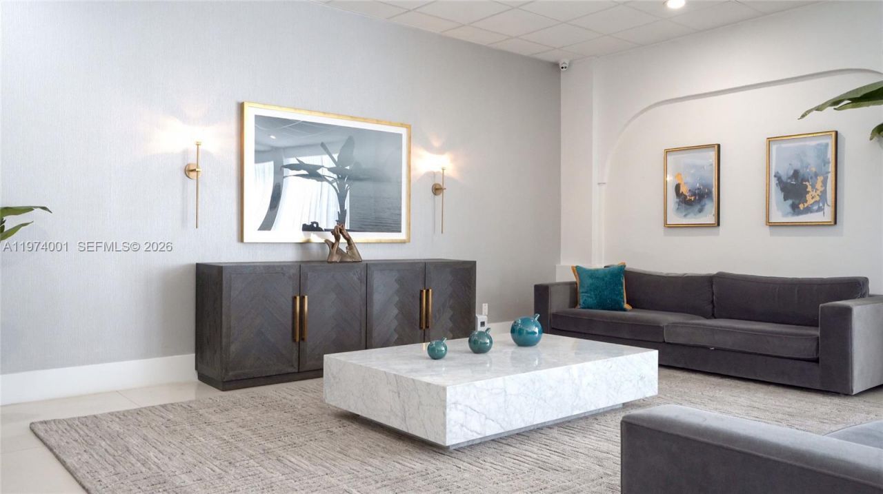 3140 S Ocean Dr, Unit 2406, Hallandale Beach, FL 33009 Photo