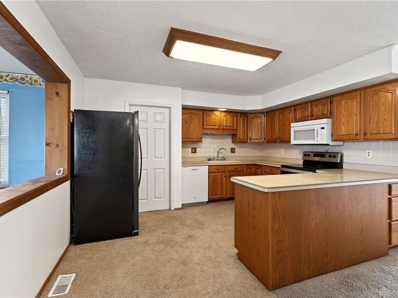 1373 Rawlings Drive, Fairborn, OH 45324 Photo 14