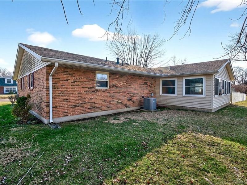 1373 Rawlings Drive, Fairborn, OH 45324 Photo 38