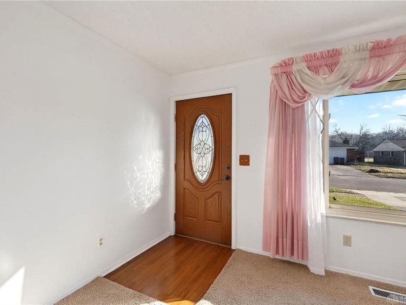 1373 Rawlings Drive, Fairborn, OH 45324 Photo 4