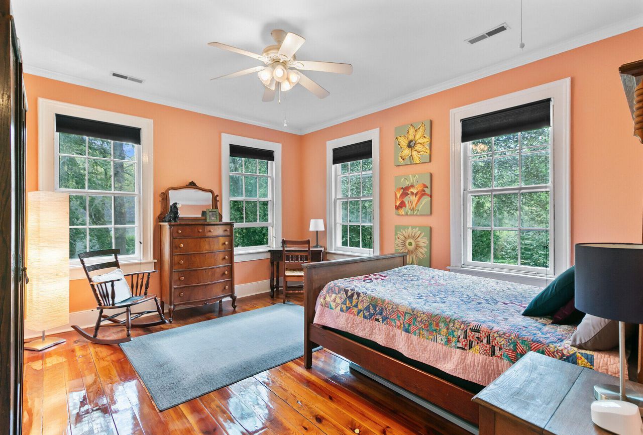 516 Central Avenue Photo 32