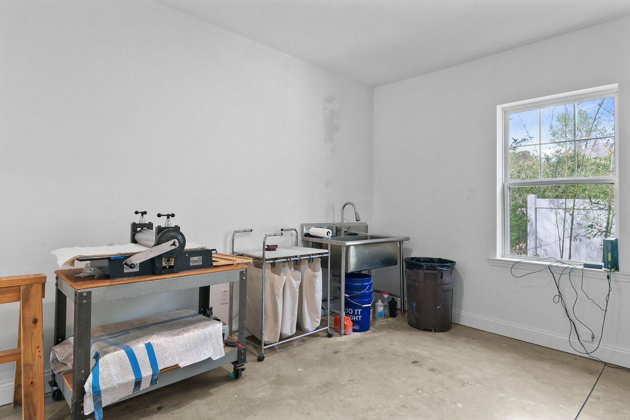 516 Central Avenue Photo 66