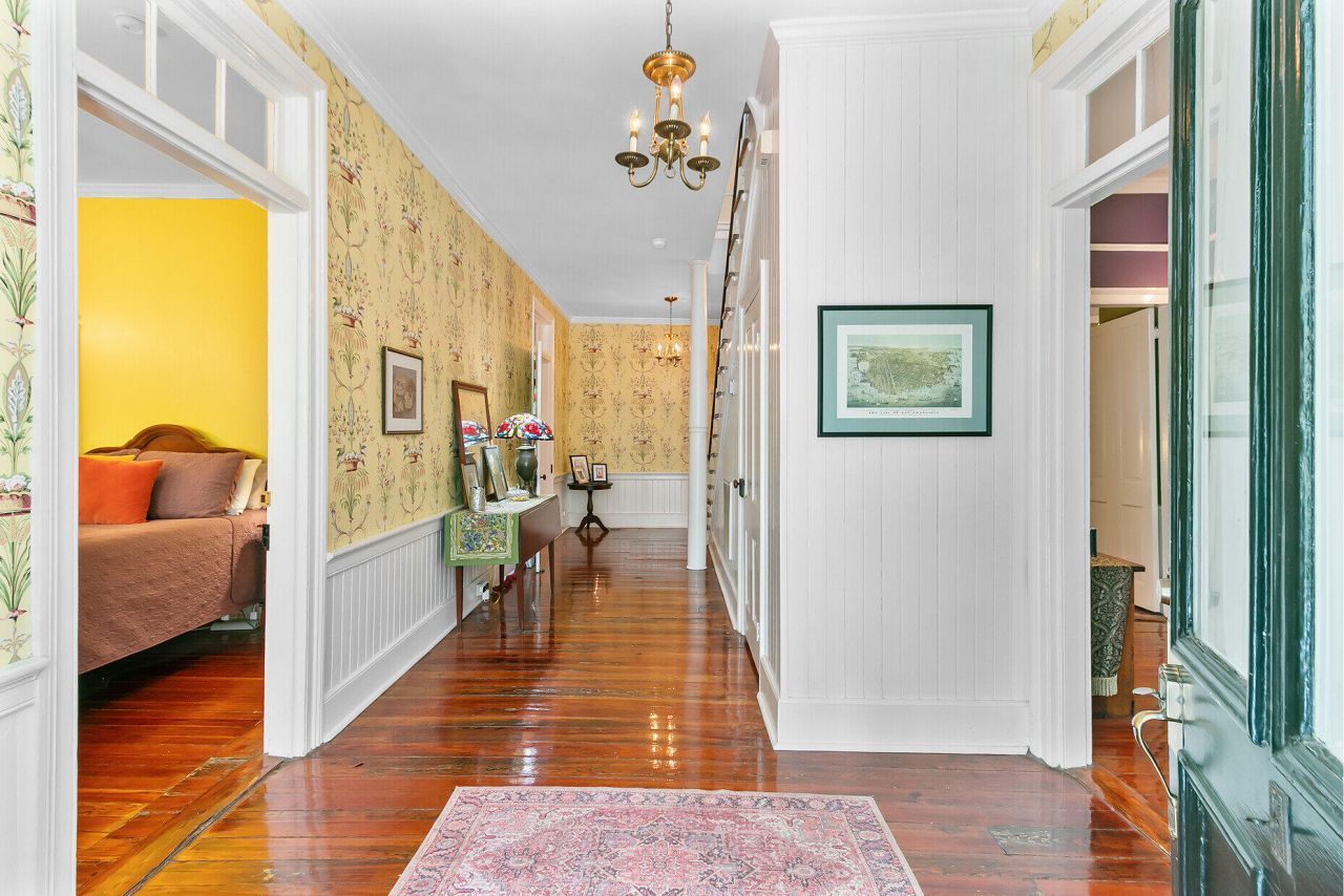 516 Central Avenue Photo 8