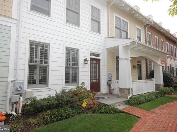 2831 11TH STREET N, ARLINGTON, VA 22201