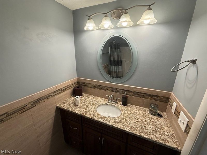 2021 Aldersgate Drive, Lyndhurst, OH 44124 Photo 19