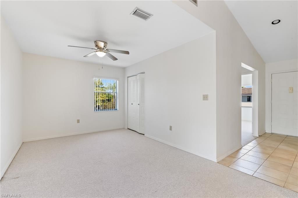 9305 Lake Park Dr, Unit 204, Fort Myers, FL 33919 Photo