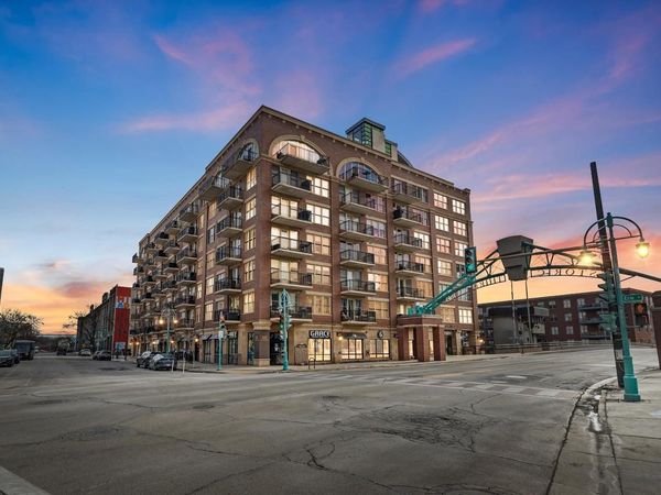 102 N Water STREET, Unit 310, Milwaukee, WI 53202