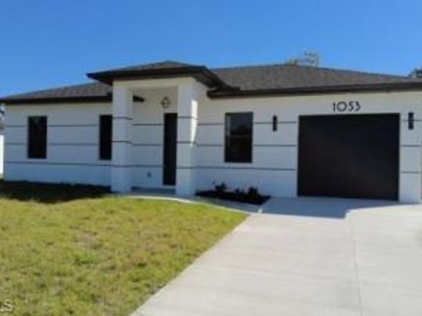 1053 Marine AVE S, LEHIGH ACRES, FL 33974