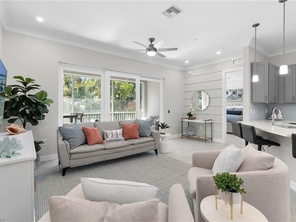 238 Indies DR E, Unit 202, NAPLES, FL 34114