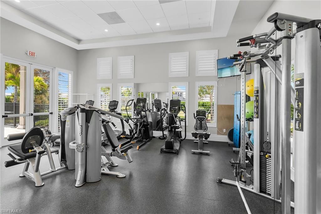 238 Indies Dr E, Unit 202, Naples, FL 34114 Photo