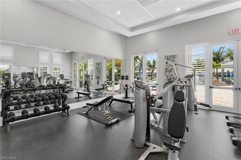 238 Indies Dr E, Unit 202, Naples, FL 34114 Photo
