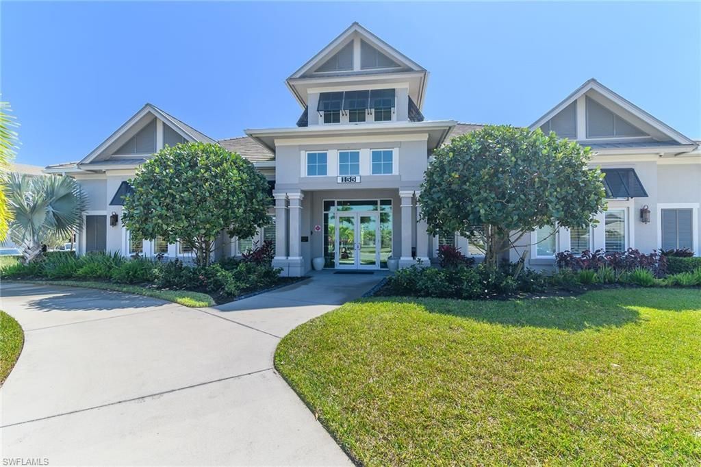 238 Indies Dr E, Unit 202, Naples, FL 34114 Photo