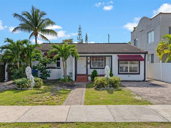 2220 SW 16th Ter, Miami, FL 33145