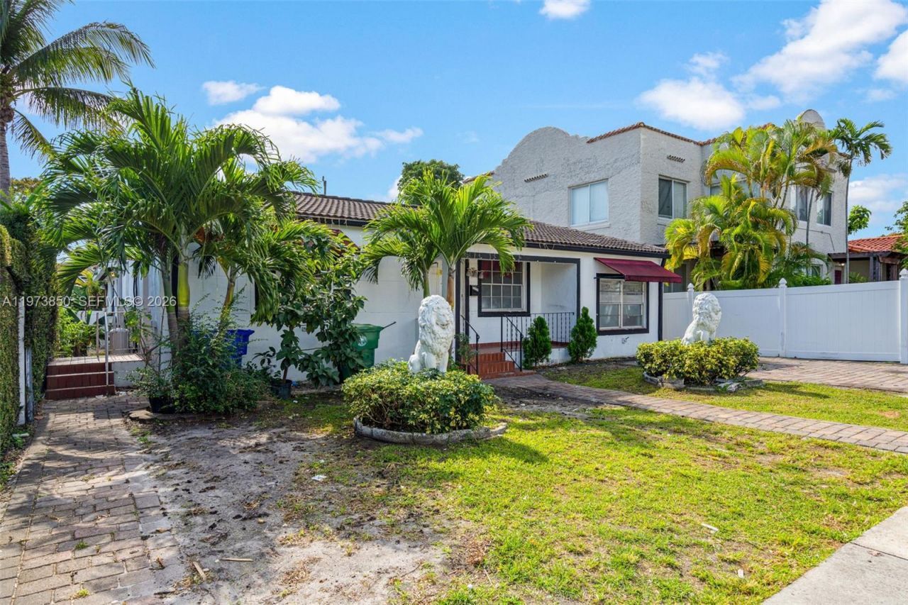 2220 SW 16th Ter, Miami, FL 33145 Photo