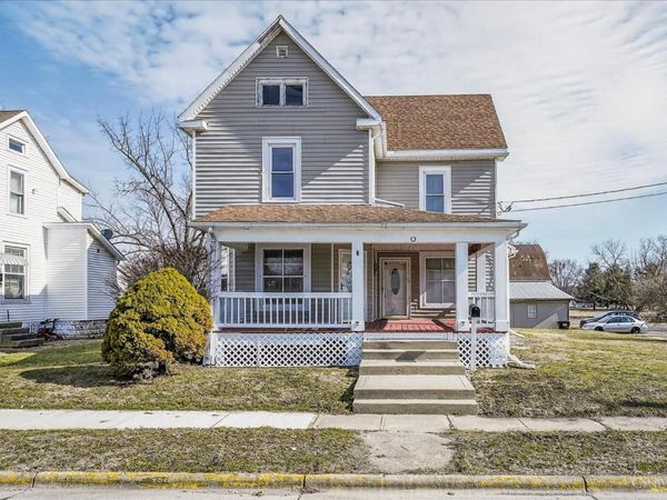 4 Maple Street, Jeffersonville, OH 43128