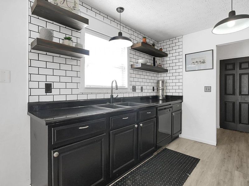 598 Jameson Street, Ashville, OH 43103 Photo 13