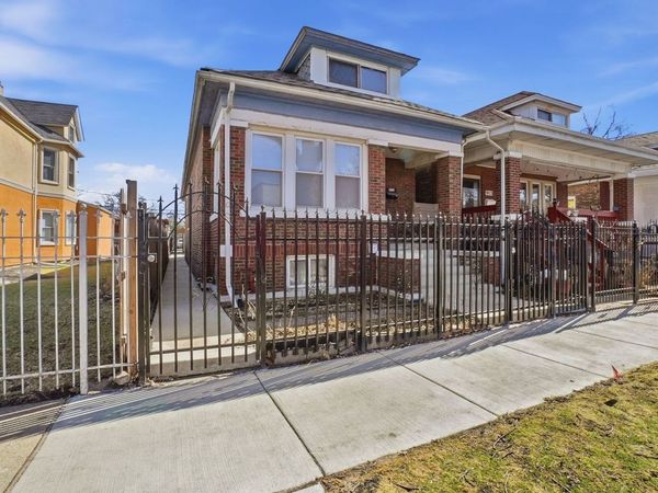 5919 S Spaulding Avenue , Chicago, IL 60629