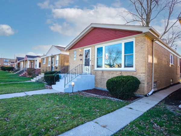 12618 S Justine Street , Calumet Park, IL 60827