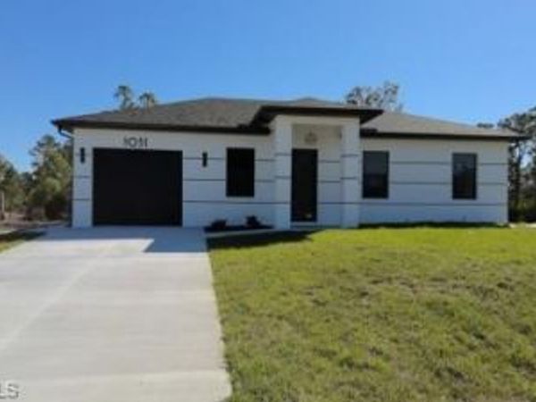 1051 Marine AVE S, LEHIGH ACRES, FL 33974