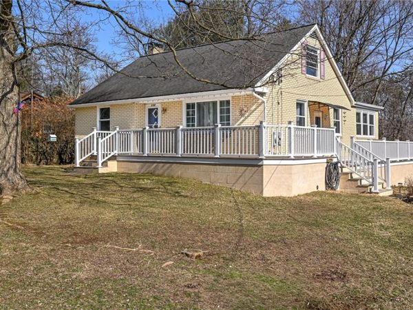 108 Maude Davis Ln, Sewickley, PA 15143