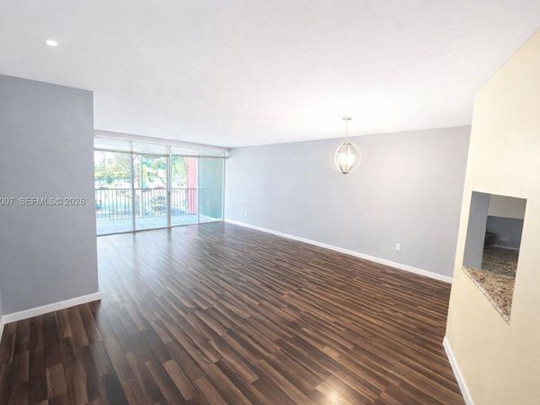 1780 NE 191st St, Unit 210-2, Miami, FL 33179