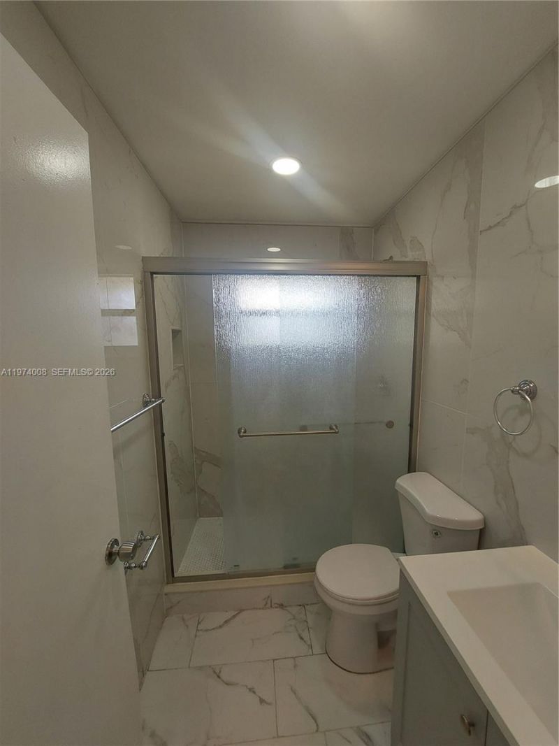 2319 S Johnson St, Unit 4, Hollywood, FL 33020 Photo