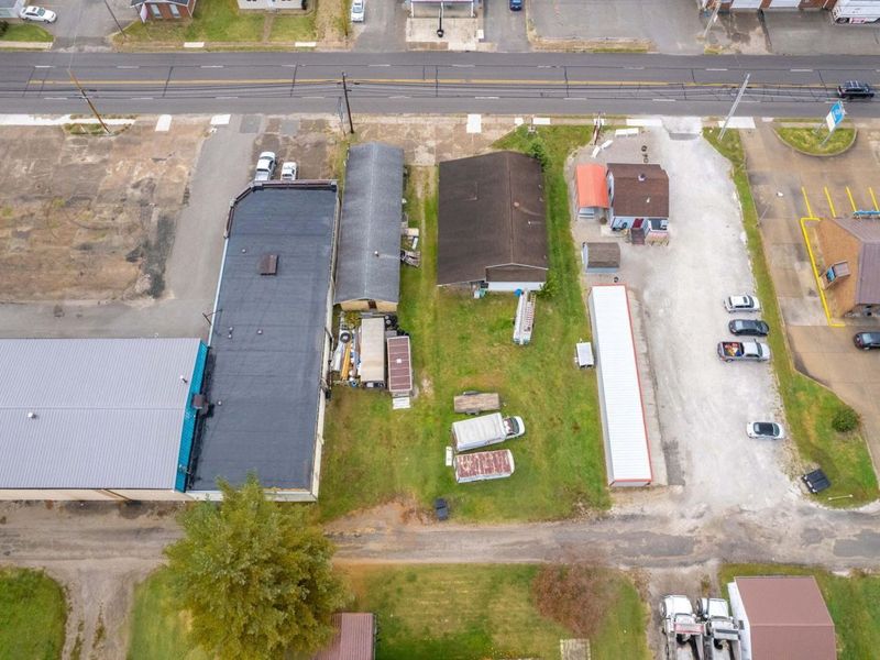 2119 Washington Boulevard , Belpre, OH 45714 Photo 36