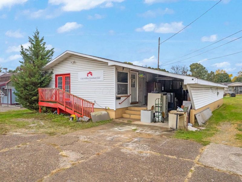 2119 Washington Boulevard , Belpre, OH 45714 Photo 5