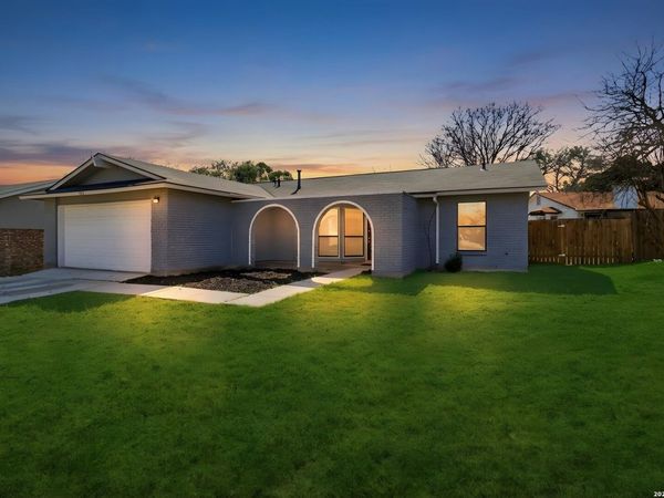 9743 Cylburn, Converse, TX 78109