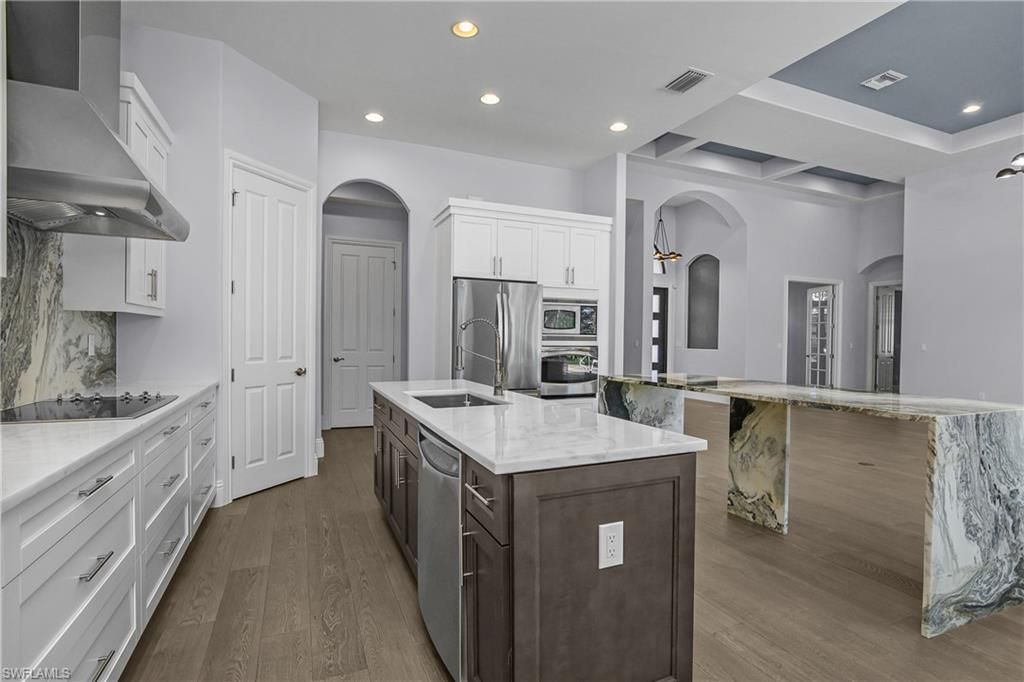 7420 Byrons Way, Naples, FL 34113 Photo