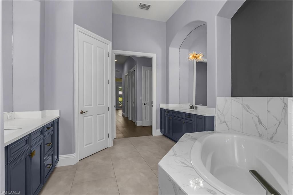 7420 Byrons Way, Naples, FL 34113 Photo