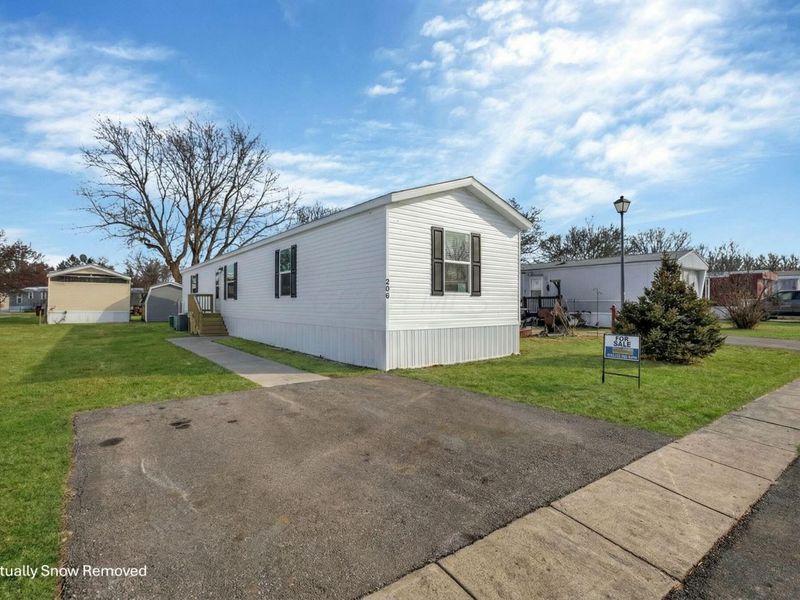 1330 Hanover Road, Unit Lot 0206, Delaware, OH 43015 Photo 3